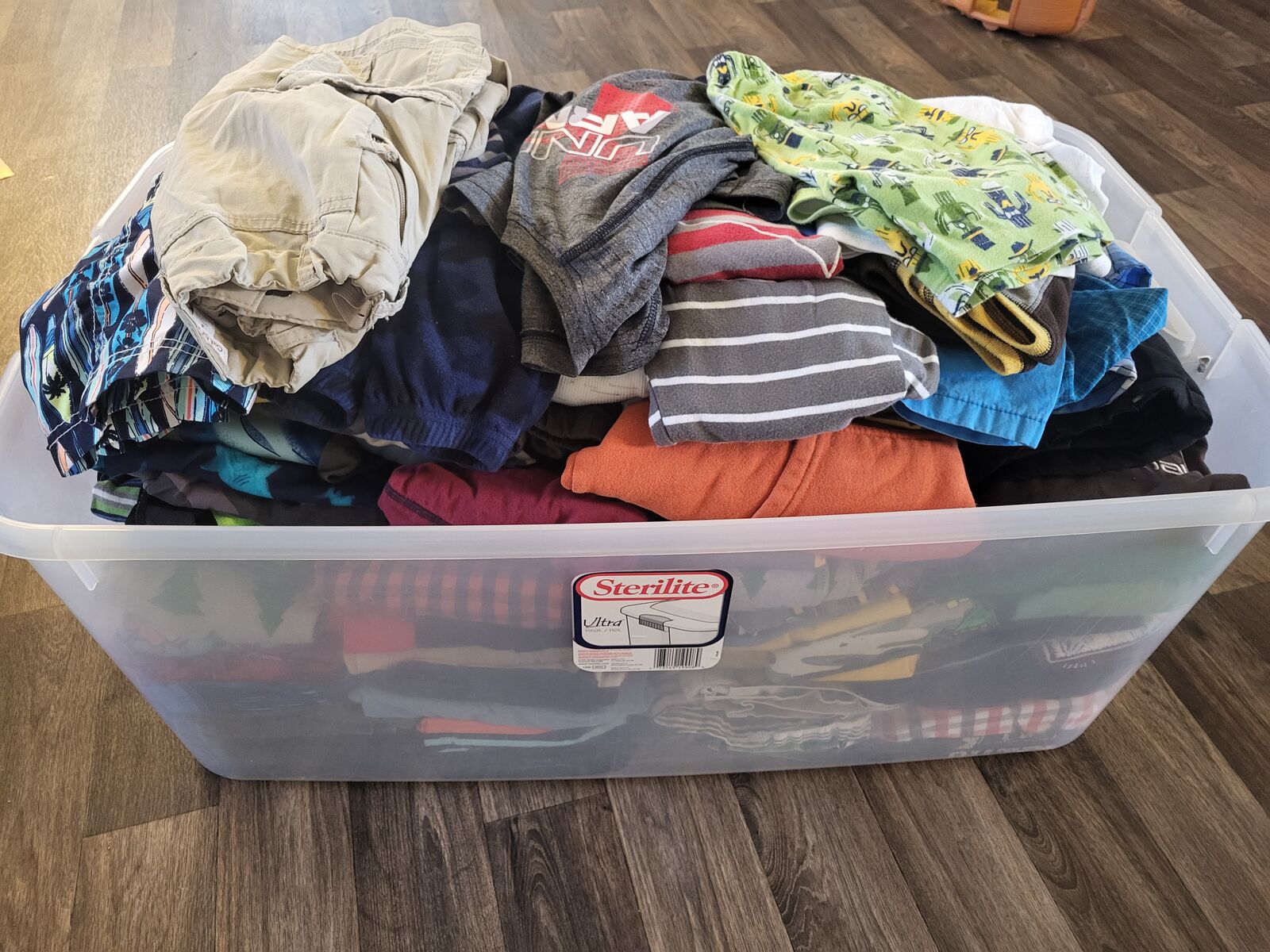 Boys clothes size 6-7