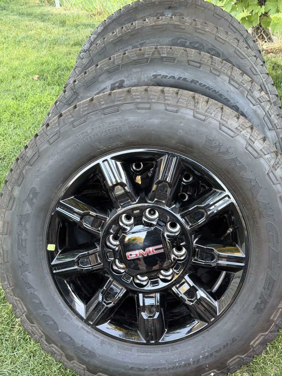 2026 GMC sierra 3500 wheels and tires