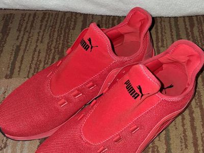 PUMA Prowl Slip On Womens Training Shoes Red Size US 11.5 UK 9 EU 44 SoftFoam Optimal Comfort