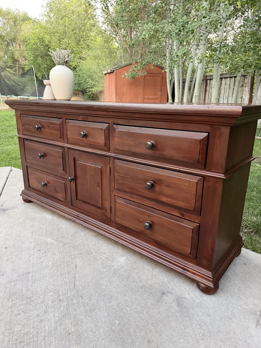 Solid wood Dresser (Broyhill)