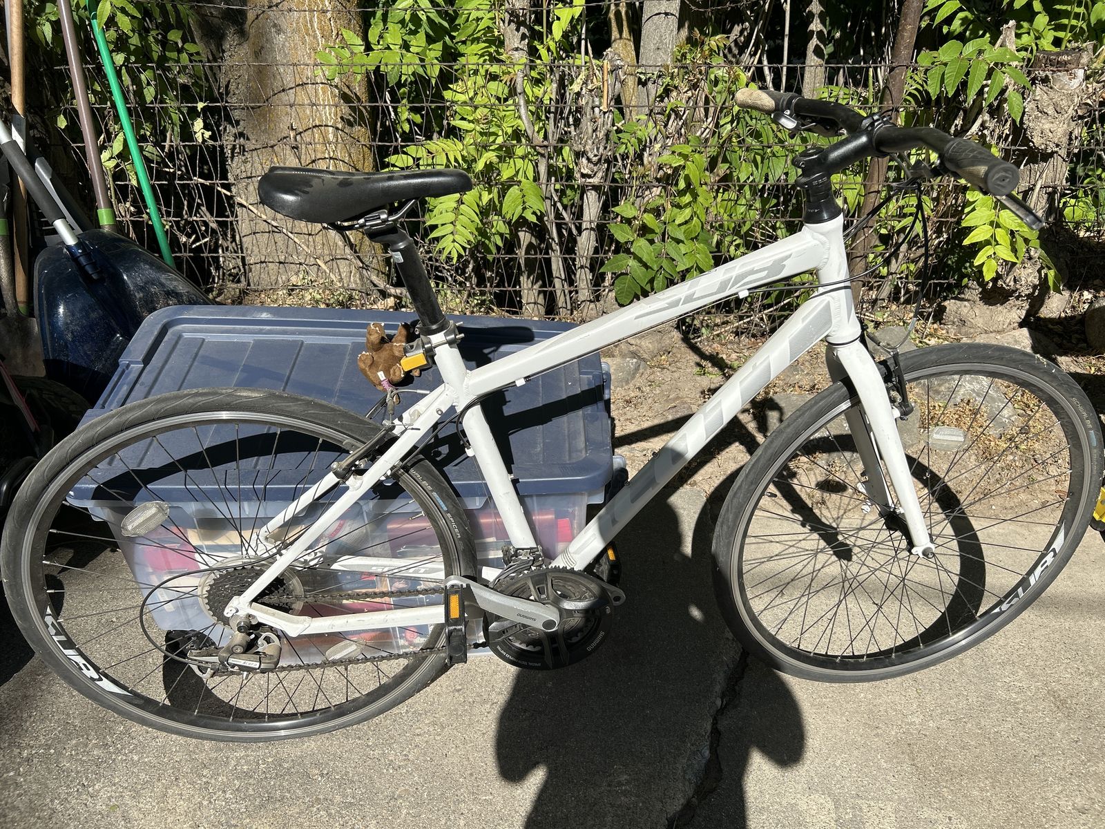 Scott Hybrid