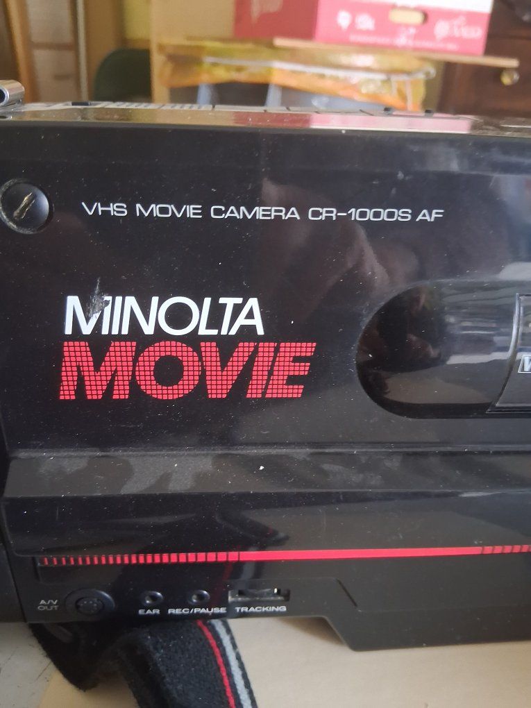 movie camera  ..vintage
