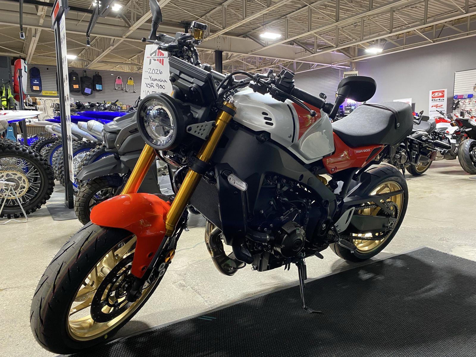 2026 Yamaha XSR 900