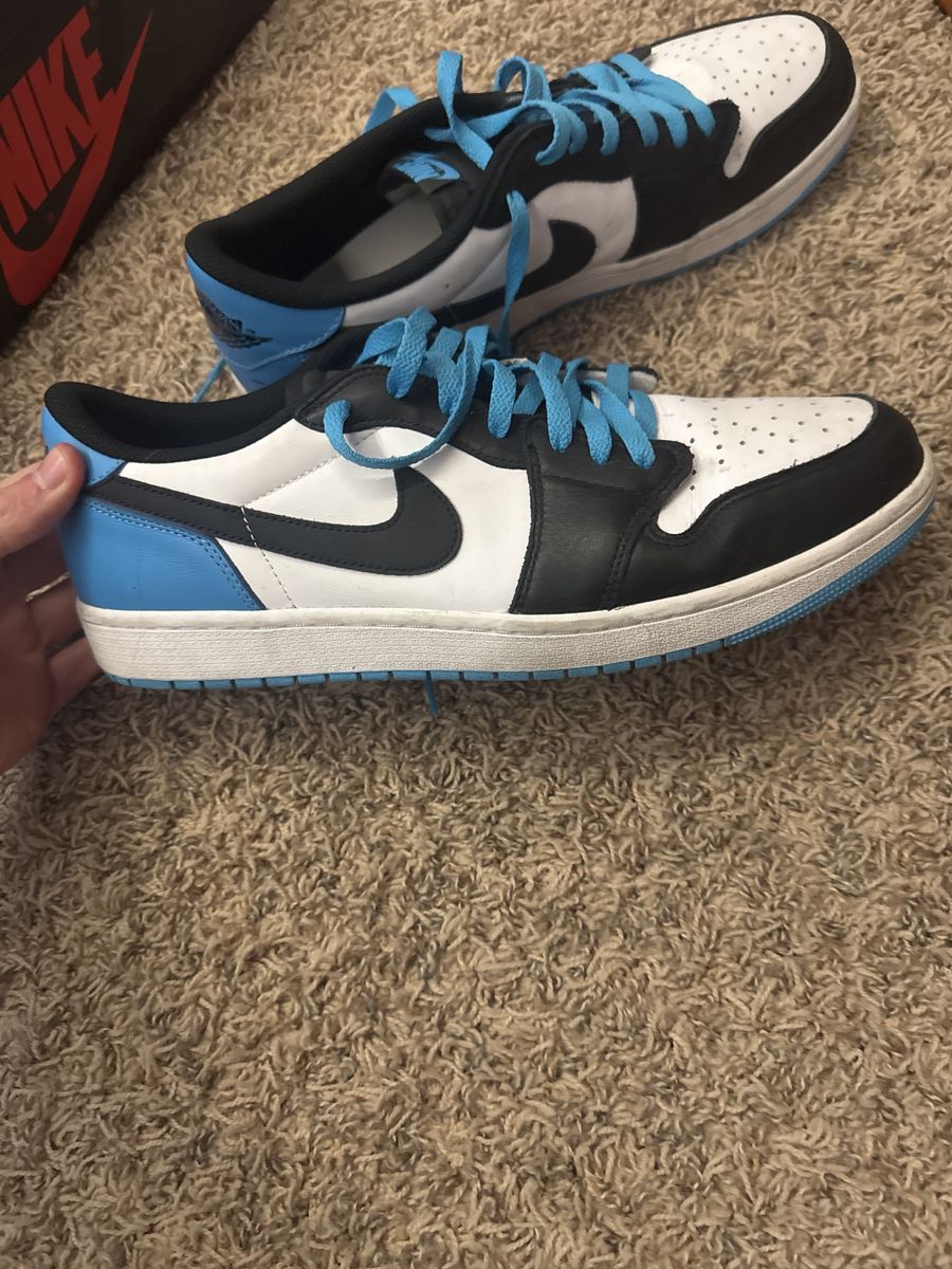 Jordan 1 Low Powder Blue