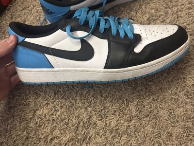 Jordan 1 Low Powder Blue