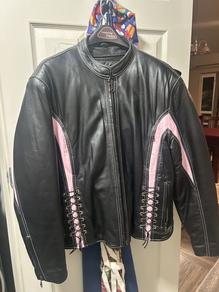 Women’s Black / Pink Leather Jacket - XXXL
