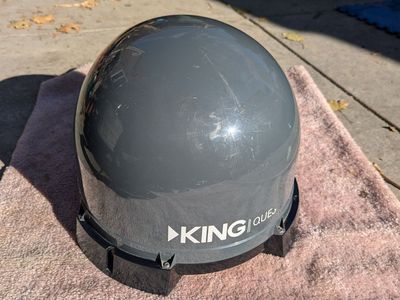 Satellite TV Antenna - for use with DIRECTV AQ4100-B0