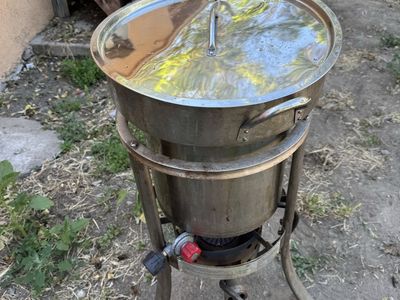 Large Outdoor gas stove with Stainless Steel Pot for 50 Lbs