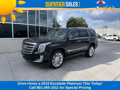 2019 Cadillac Escalade Platinum