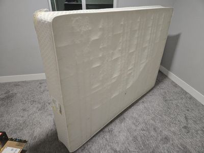 Free Full Size Box Spring!