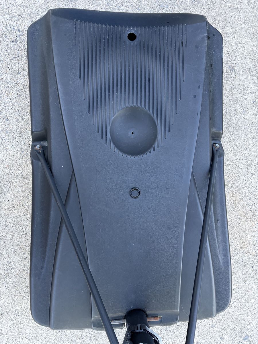 Main image 5