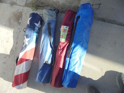 4 fold up camping chairs