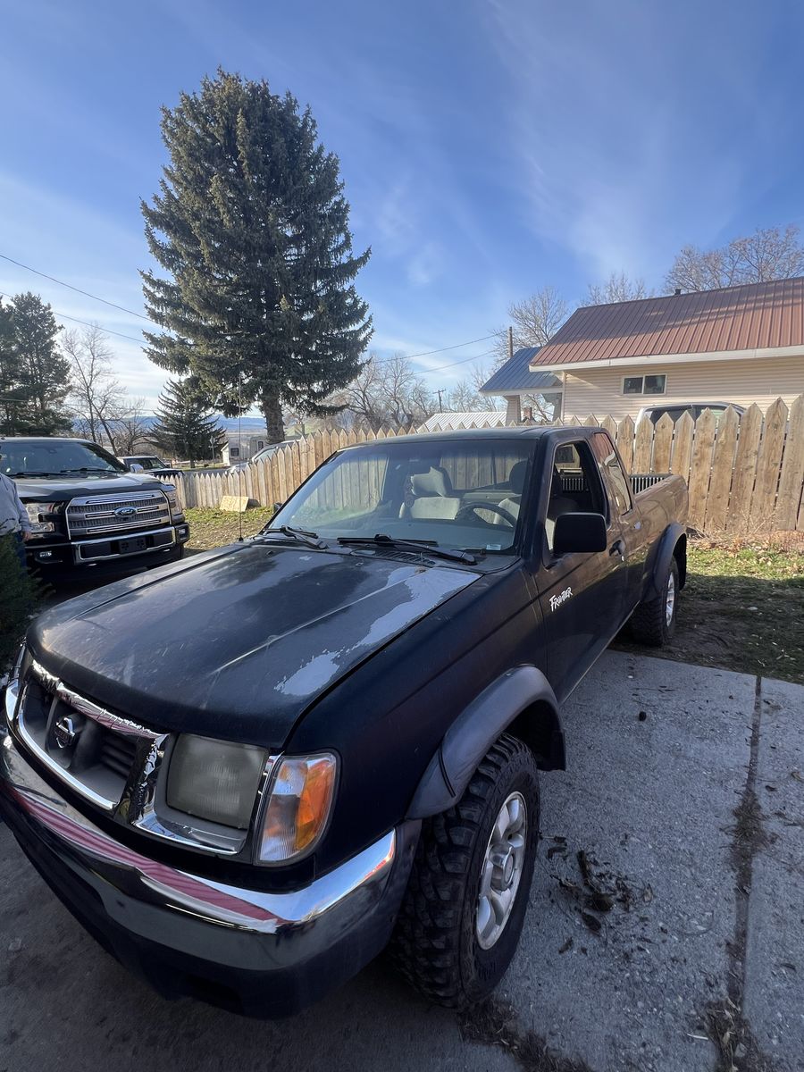 1999 NISSAN FRONTIER