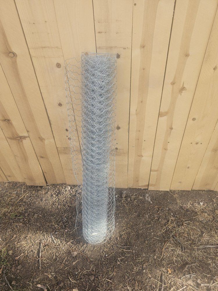 Galvanized Wire Mesh Roll - Chicken Wire Fencing