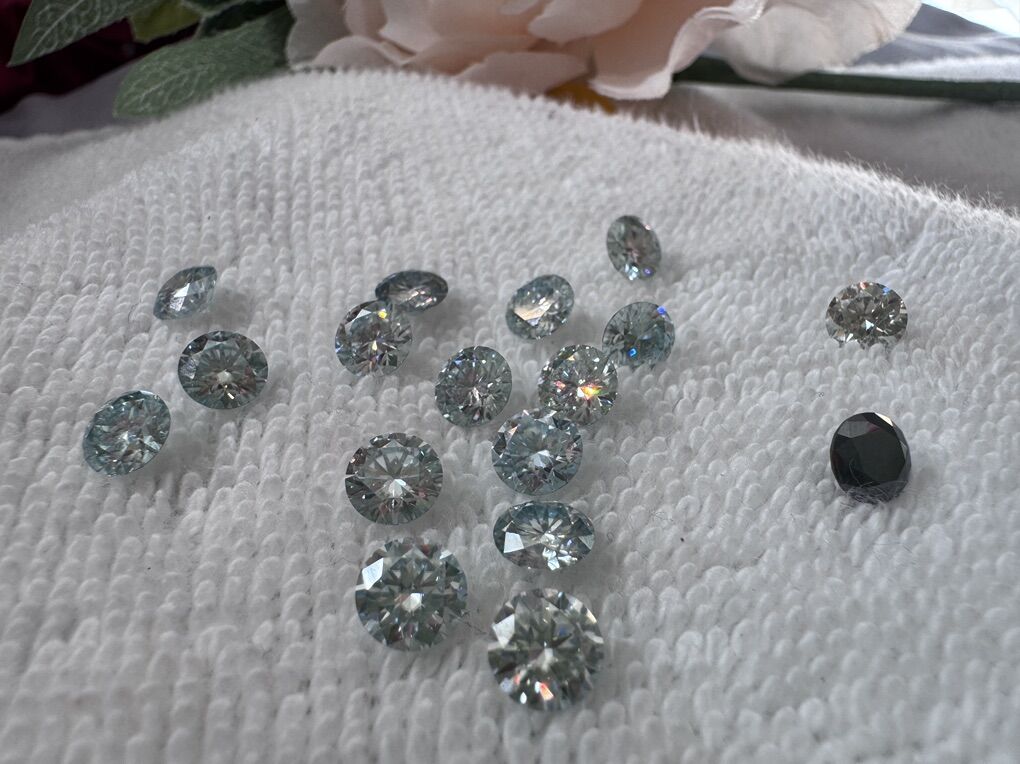 Moissanite diamonds Black, Ice blue, Green $15 EA