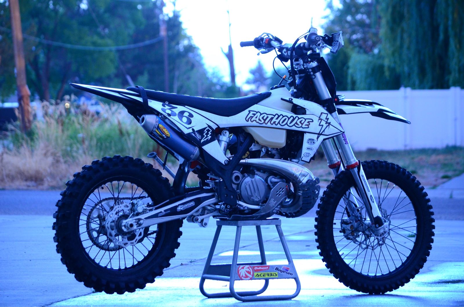 2021 KTM 250 XC Dirt Bike - New Top End & Oil Injection, White/Black, Used