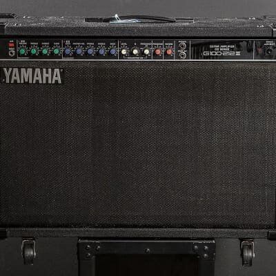 Yamaha G100 Siii 2x12 Guitar Amp