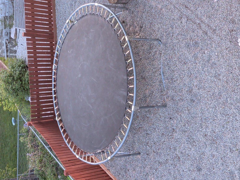12' Trampoline