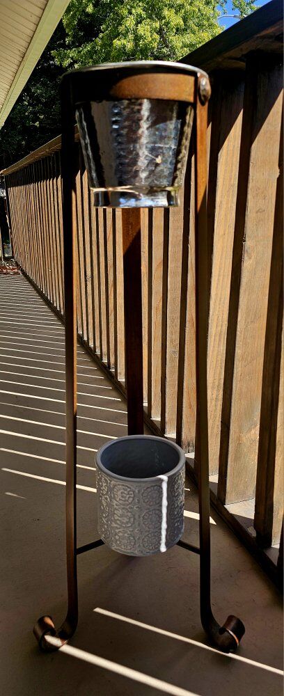 HEAVY, STURDY Bronze Colored 2 Tier PLANT/WINE Hol