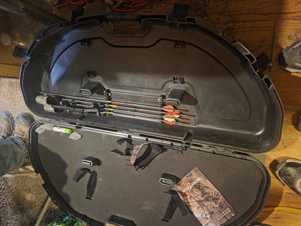 bow and arrow icon 2016