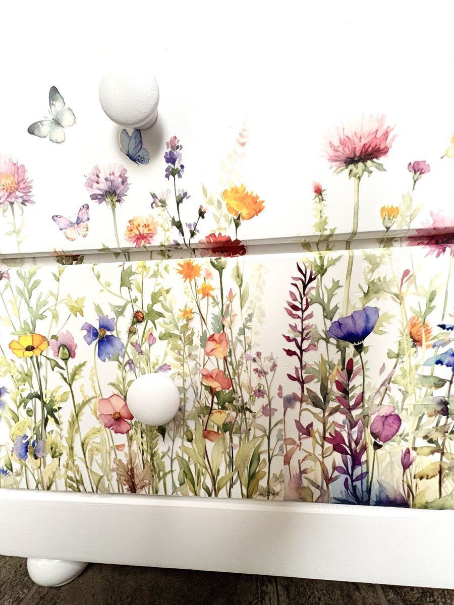 Refurbished White 5-Drawer Dresser with Wildflower Floral