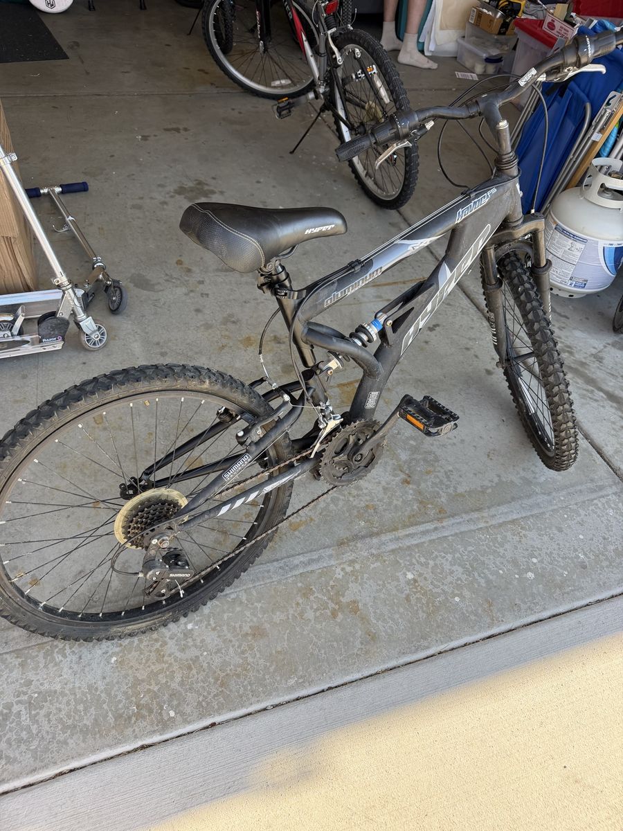 Eddy Bauer Teen Bike