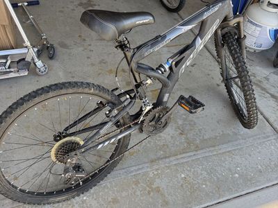 Eddy Bauer Teen Bike