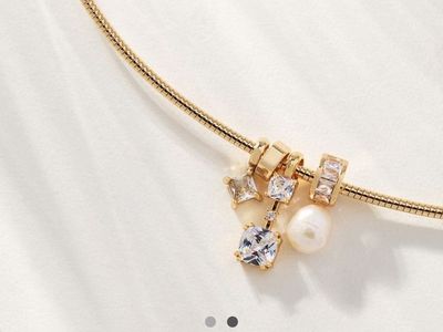 NEW Anthropologie Crystal and Gold Collar Neklace