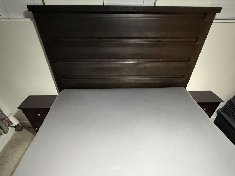 Main image 1