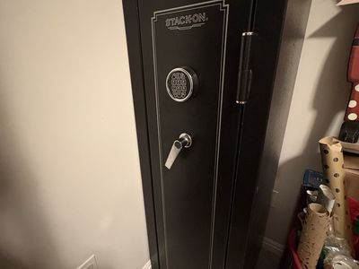 GUN SAFE