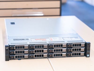 Dell Poweredge R730XD Storage Server | 28 CPU Cores, 128GB RAM, 2x SSD Bays, 12x HDD Bays, 10G Networking
