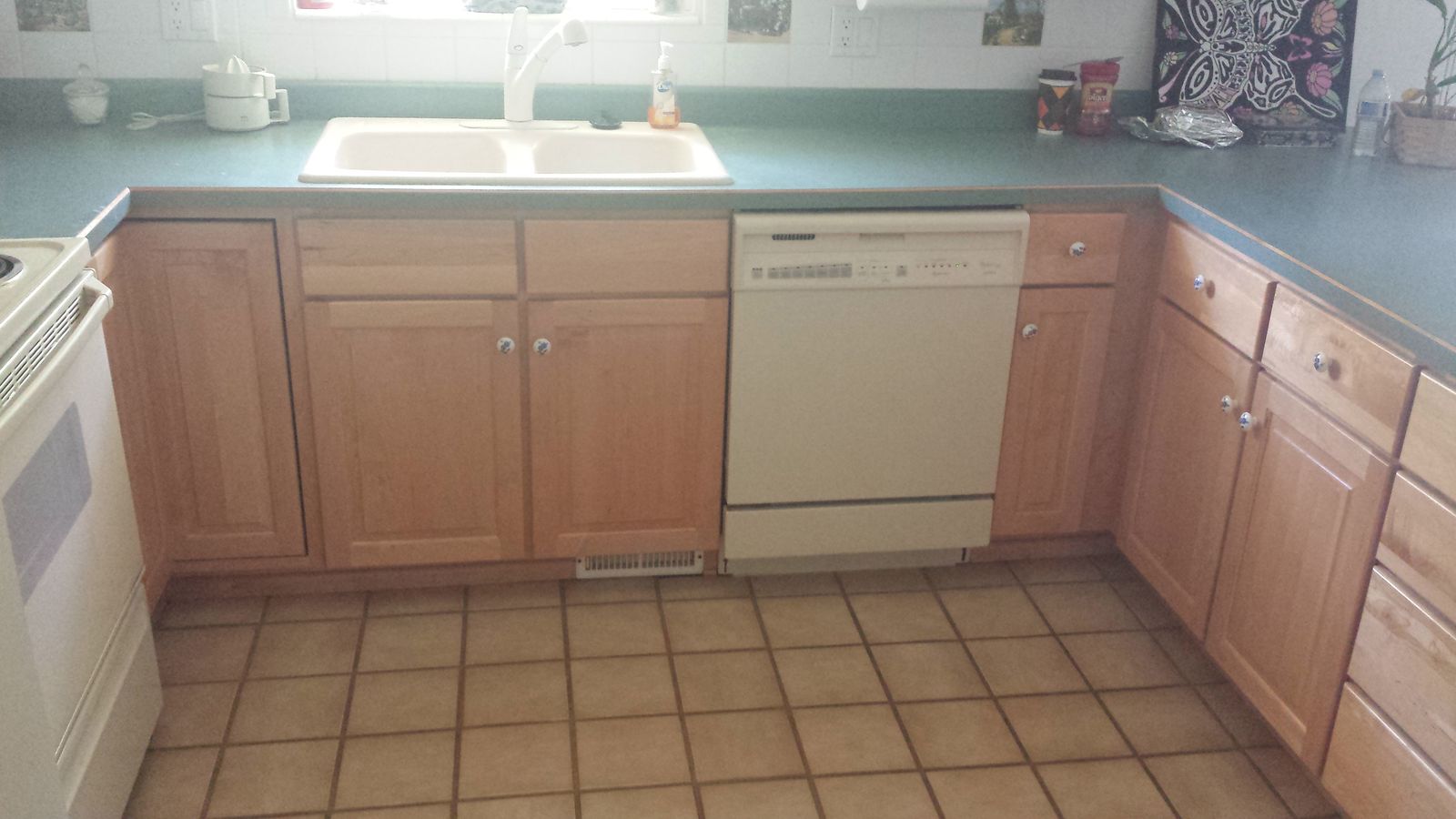 Used Wood Kitchen Cabinets & Countertops - Assorted Sizes & Styles