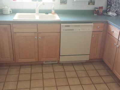 Used Wood Kitchen Cabinets & Countertops - Assorted Sizes & Styles