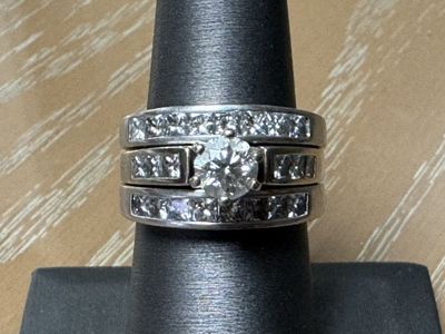 GIA Certified 2.30ct Diamond Wedding SeT