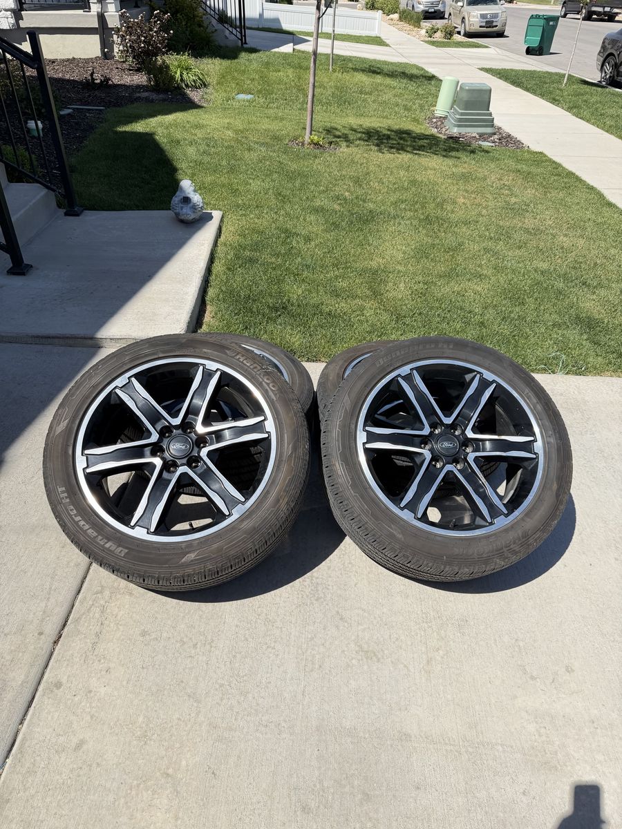 Ford Expedition F150 Rims and Tires 285/45R22 Hankook Dynapro HT