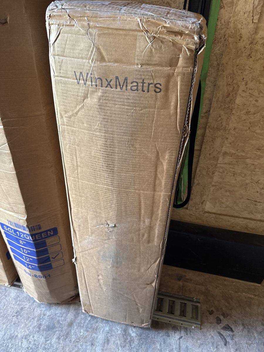 WinxMatrs 10” Twin Memory Foam Mattress in a Box, New