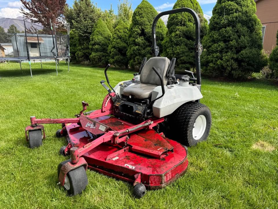 eXmark 72" Industrial Zero Turn Riding Mower with Rebuilt Briggs & Stratton Motor