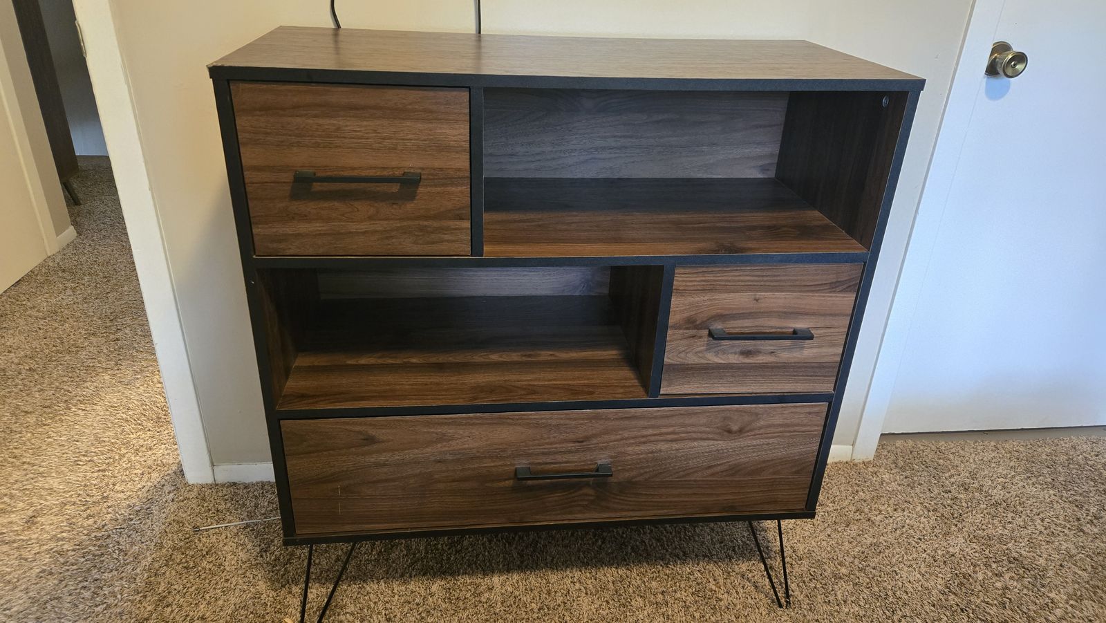 Storage Cabinet / Accent Cabinet – $25