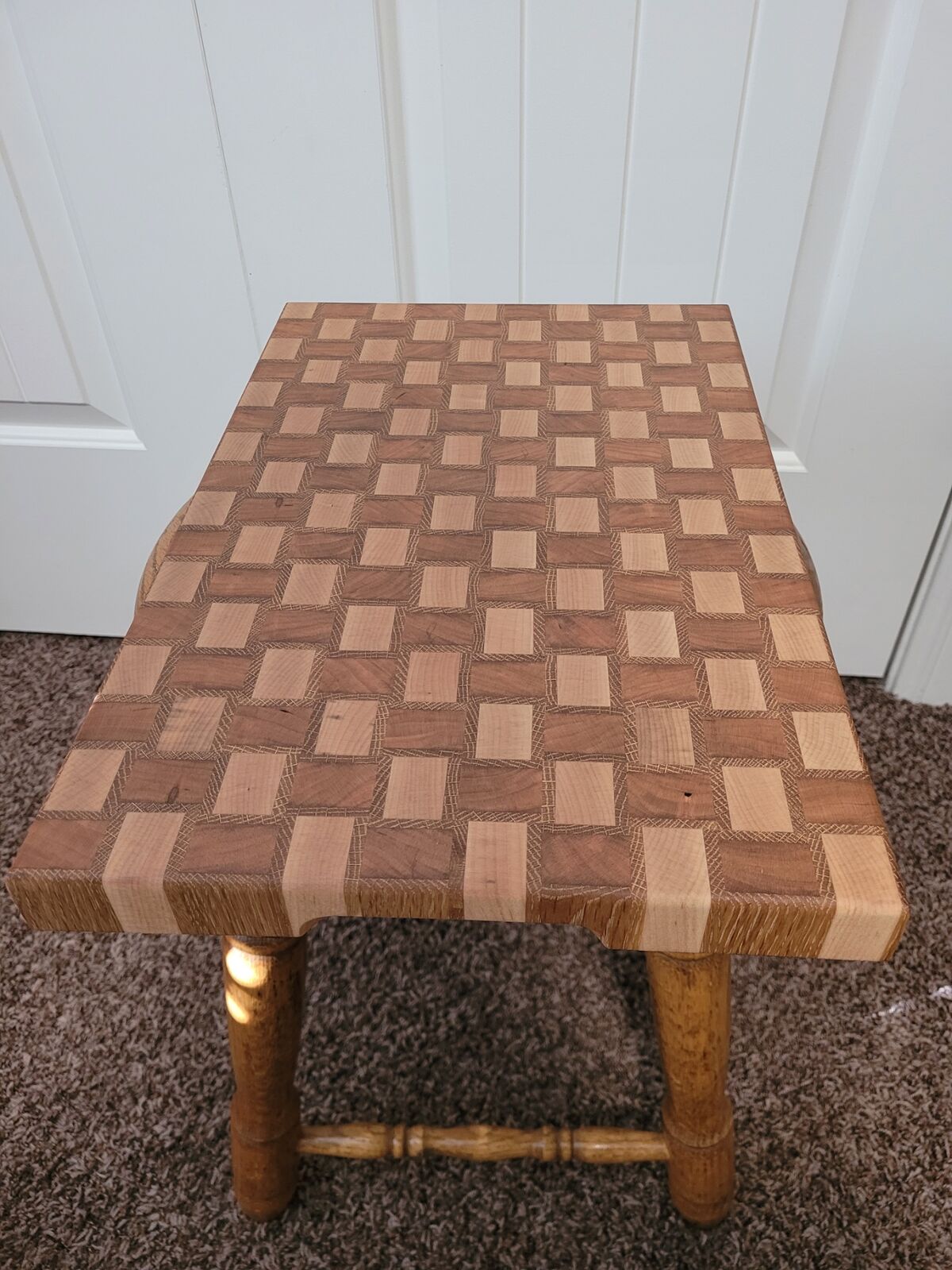 End Grain Cutting Board