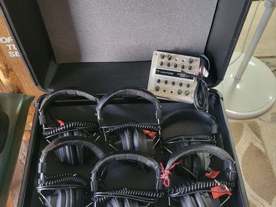 Califone 1210AV-PS Stereo Listening Center with 10-Position Jackbox & Headphones in Hard Case