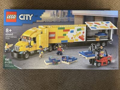 New Sealed Lego Delivery Truck 60440