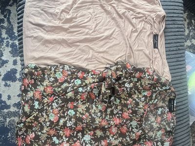 Lane Bryant Women's Plus Size Tops Bundle - Tan & Floral - Size 14/16 and 18/20