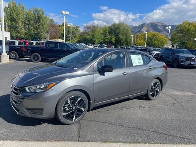 2025 Nissan Versa SR