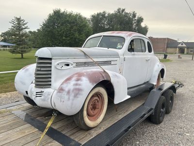 1937 Oldsmobile Coupe