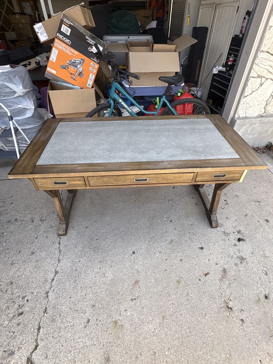 Desk