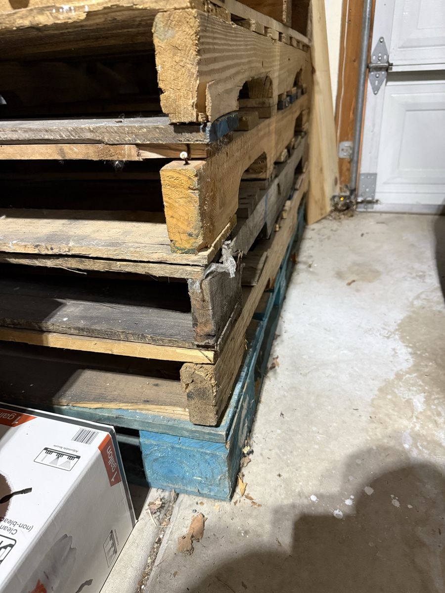 Pallets for sale