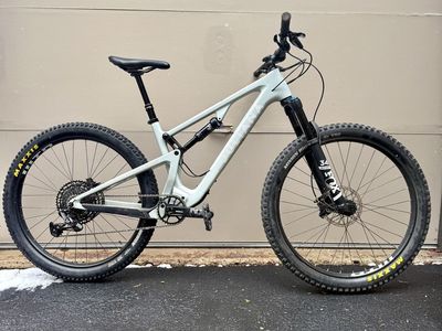 Juliana Furtado C Size M