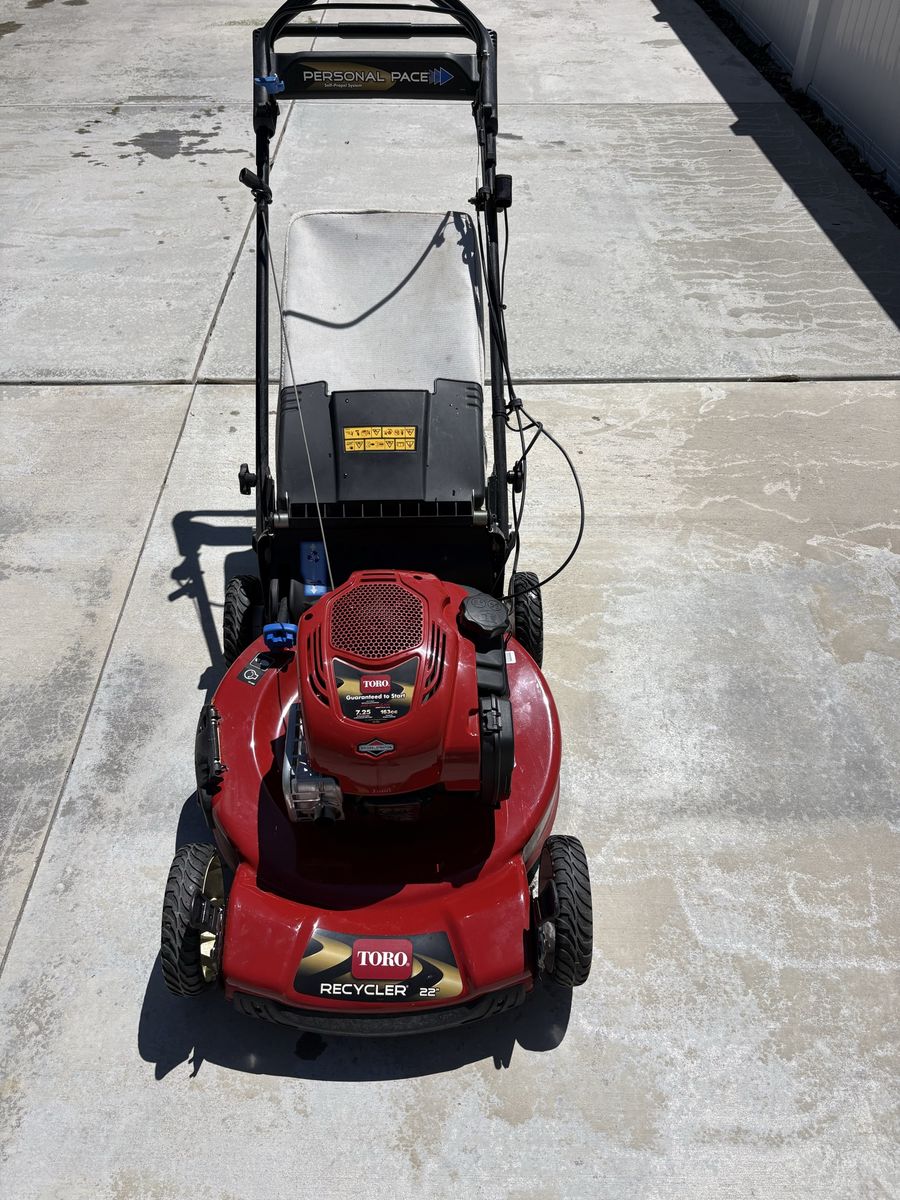 Toro 22 inch personal pace mower