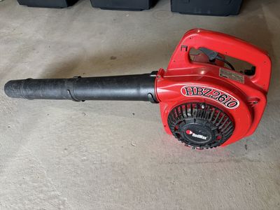 Redmax Leaf blower