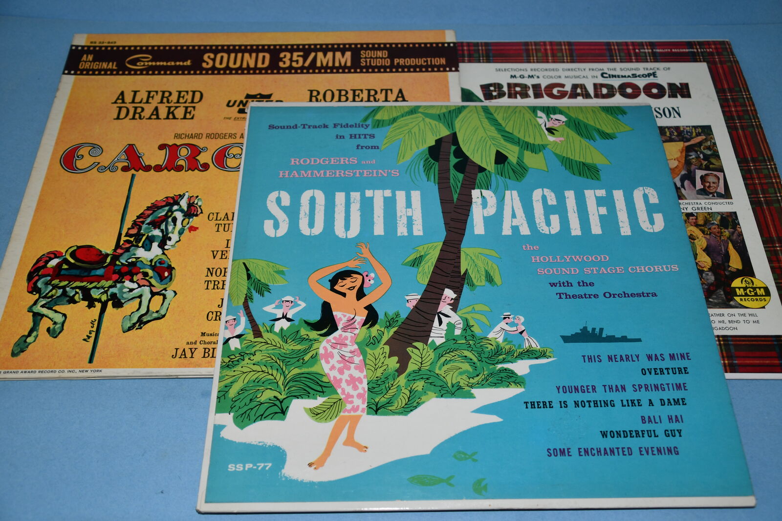 3 VINTAGE VINYL RECORDS ~ MUSICALS ~ CAROUSEL, BRIGADOON & SOUTH PACIFIC ~ ALL FOR $5